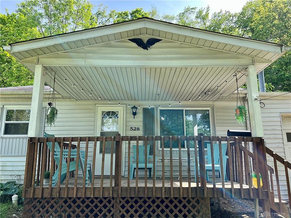 1st image of 528 Browning Dr