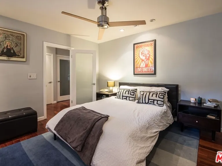 1233 N Laurel Ave #110 — Photo 16