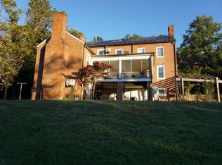 6135 Merriman Rd, Roanoke, VA 24018