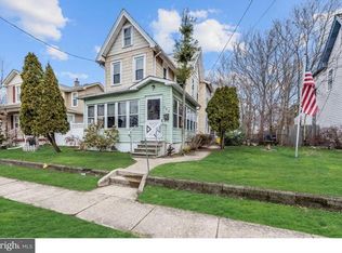 304 Walnut St, Delanco, NJ 08075