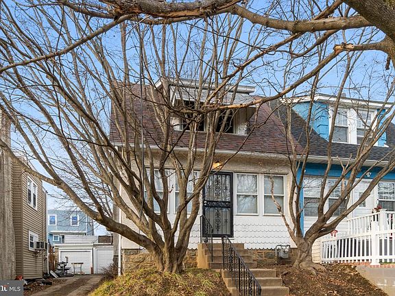 4th image of 3837 Marshall Rd