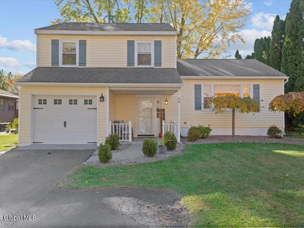 48 Aspen Circle, Albany, NY 12208