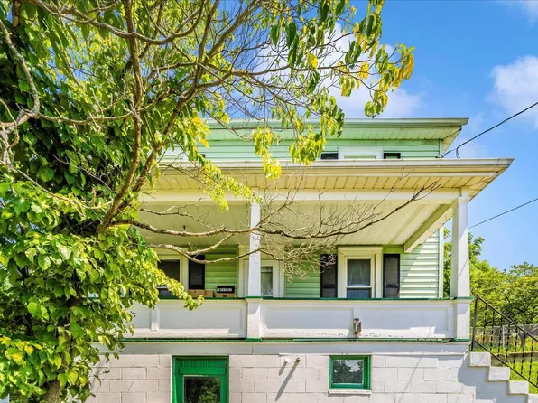 7 W B St, Brunswick, MD 21716