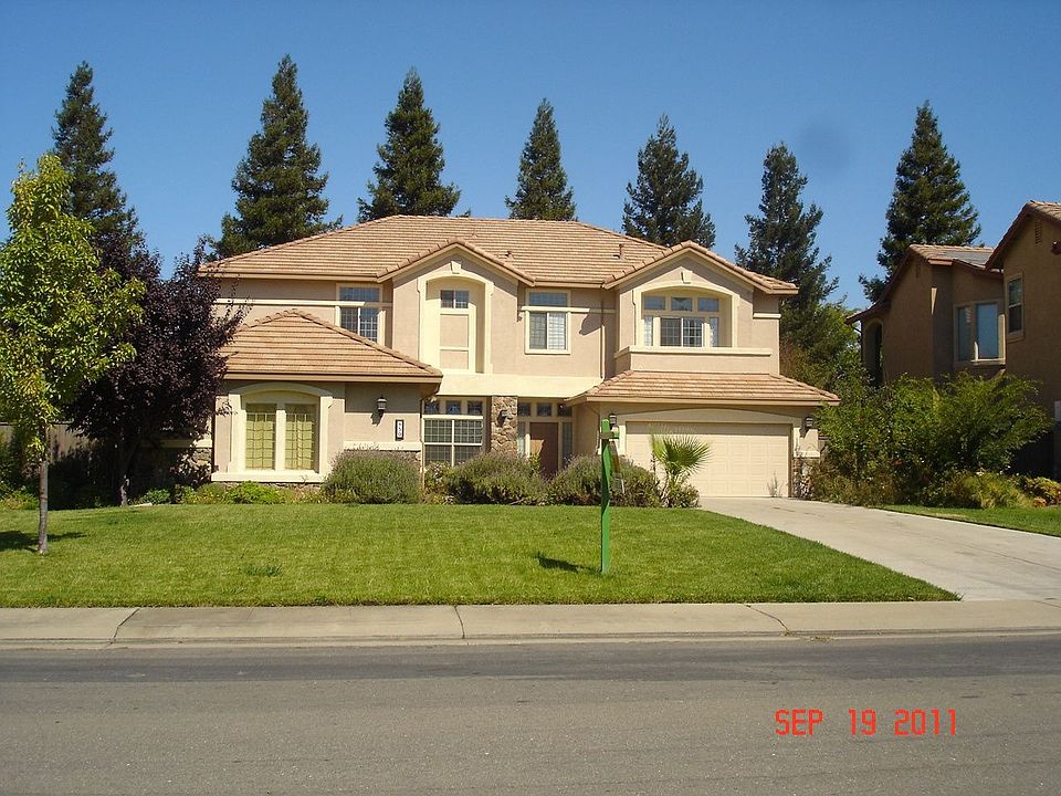 1st image of 850 Wedgewood Ct