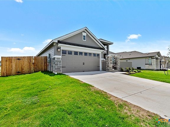 3rd image of 6200 Aquilla Dr
