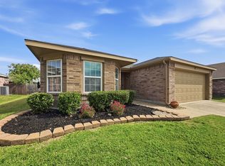 1405 Eagles Nest Trl, Krum, TX 76249
