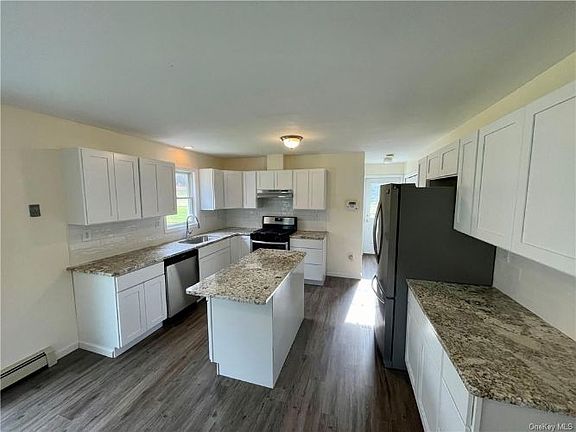 2nd image of 55 Wildwood Dr