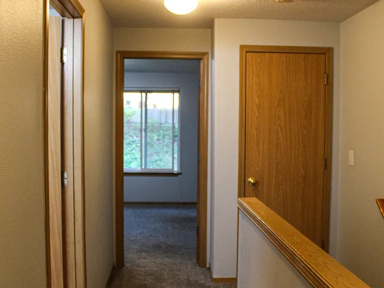 38368 Hood St — Photo 14