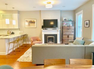 15 Warren Ave APT 2, Boston, MA 02116