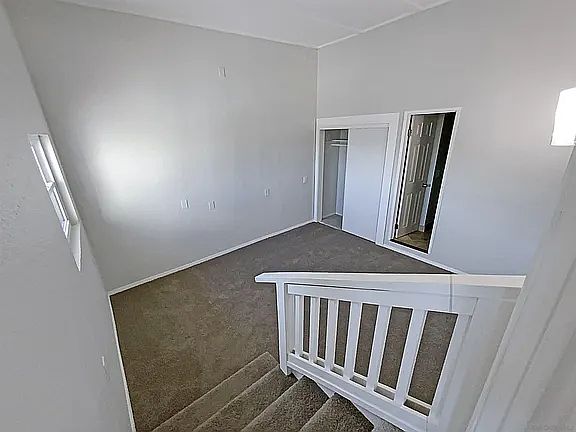 3rd image of 5818 Roanoke St #9