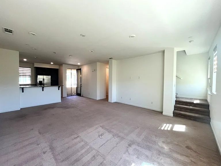 3105 Marigold Cir — Photo 11