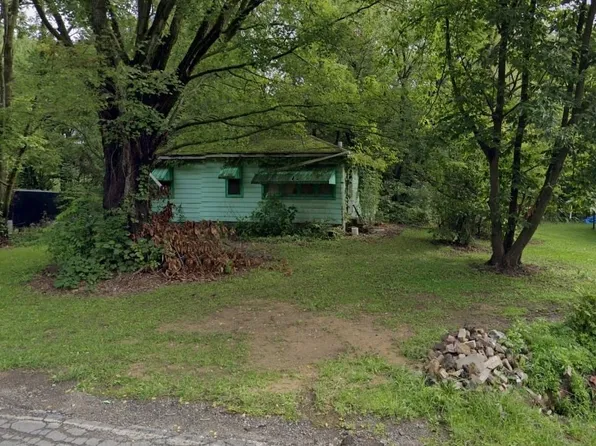 1815 Windham Rd, Newton Falls, OH 44444