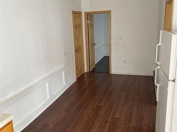 3rd image of 40-07 201st St Floor 1