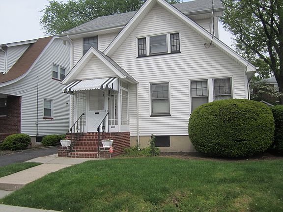 2nd image of 64 Fairway Ave