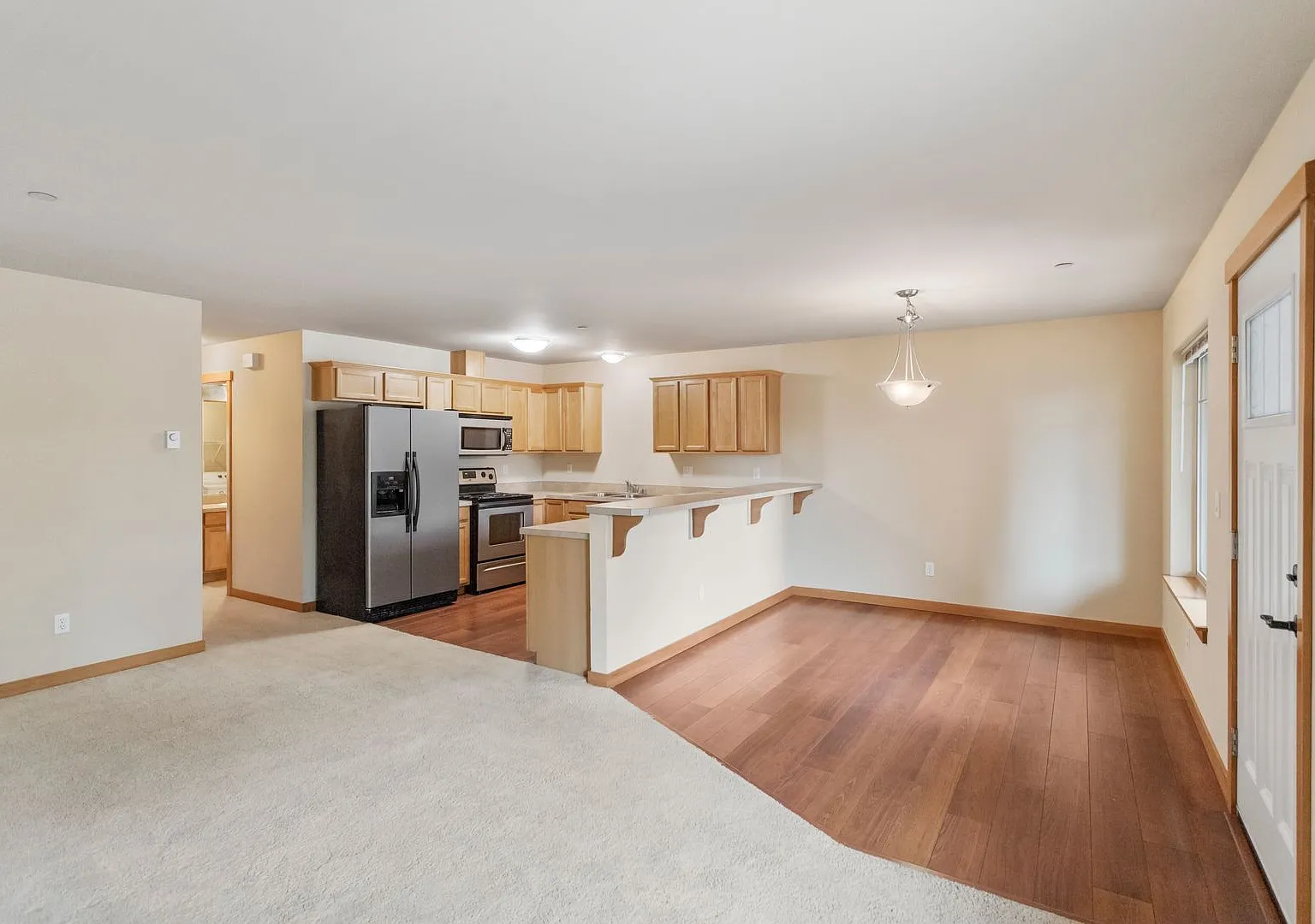 2 Bed 2 Bath - Nice Condition - Mirabella Square Apartment — Photo 2