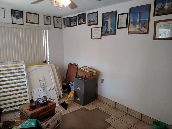 4th image of 4495 Gray Ave