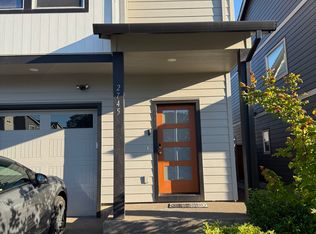 2745 S Magnolia Dr, Cornelius, OR 97113