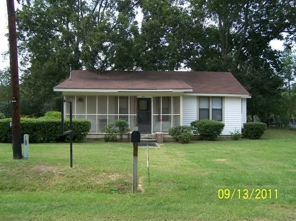 211 W College Ave, Slocomb, AL 36375