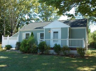 10 Amelia St, Ashaway, RI 02804