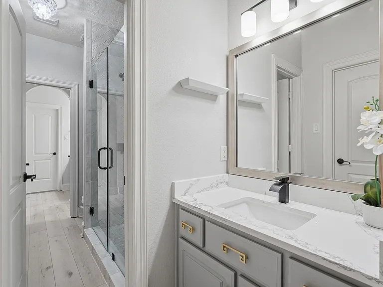 7603 Hogan Bridge Ct — Photo 34
