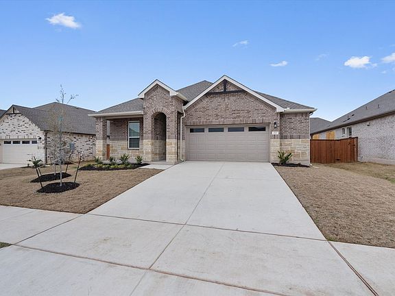 2nd image of 213 Mystic Canyon Ln