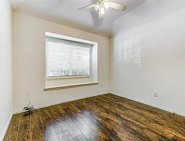 2761 Cascade Cove Dr — Photo 7