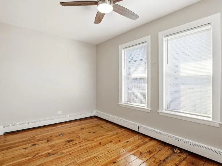 117 Webster St — Photo 15