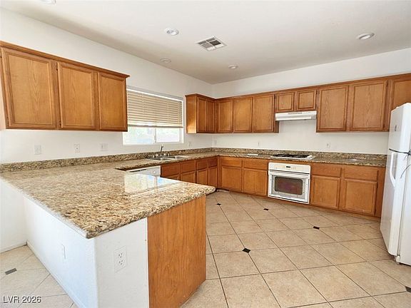 2nd image of 6141 Sugar Creek Dr