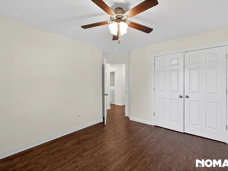 2088 E Custer Ln — Photo 21