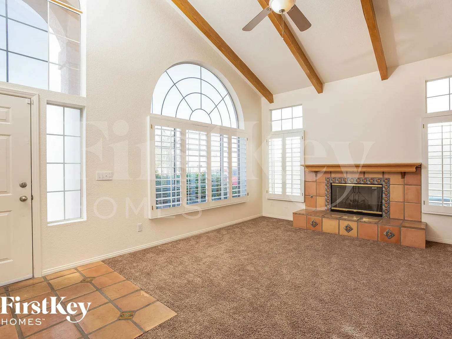 4 bed, 3.0 bath, 2221 sqft, $2,780 — Photo 3