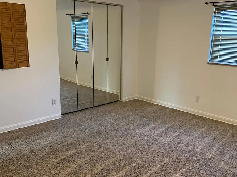 172 Morrison Dr — Photo 11
