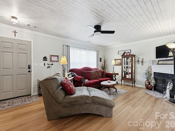 2nd image of 311 Wilkes Place Dr
