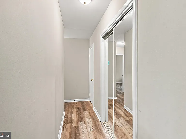3814 Lyndhurst Dr #203 — Photo 13