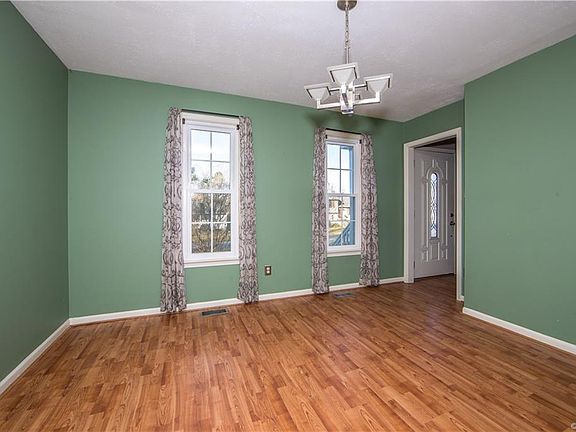 2nd image of 11001 Sassafras Dr