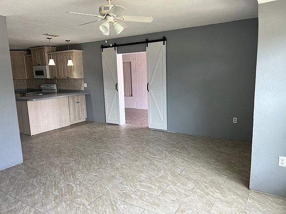 5th image of 1115 Bellevue Ave