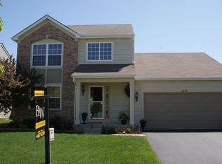 2060 Lyndhurst Ln, Aurora, IL 60503