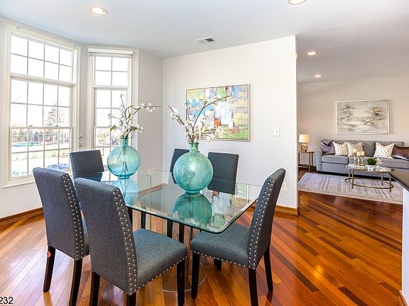 5th image of 715 Regal Blvd #138