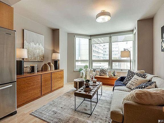 2nd image of 750 Van Ness Ave #T-403