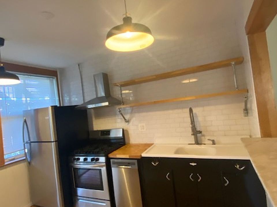 1st image of 6310 N Lakewood Ave #6312-3N