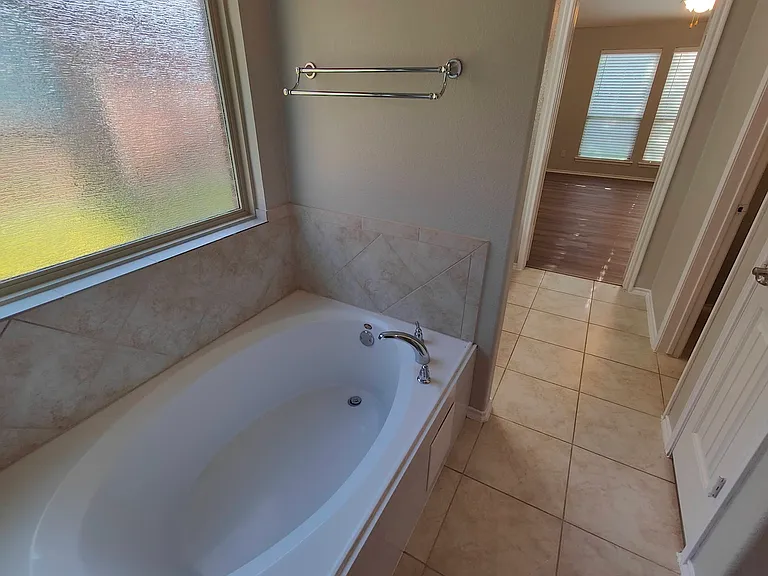 516 Rustic Oak Ln — Photo 25