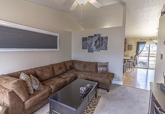 4th image of 4026 Bracadale Pl