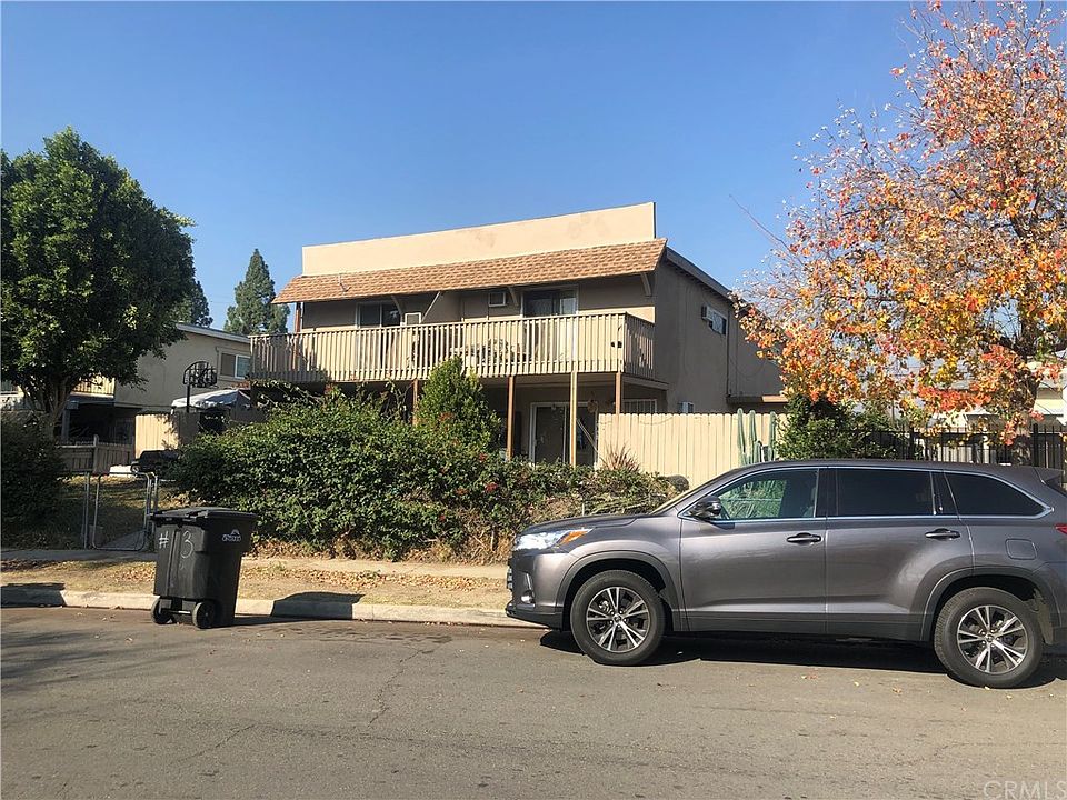 1st image of 1129 E La Deney Ct
