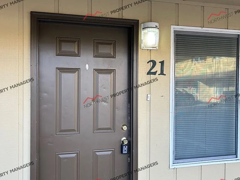 2227 Harrison Ave #136 — Photo 2
