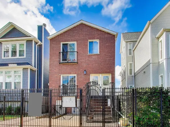 1940 N Ridgeway Ave APT 2, Chicago, IL 60647