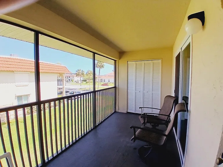 Screened Patio