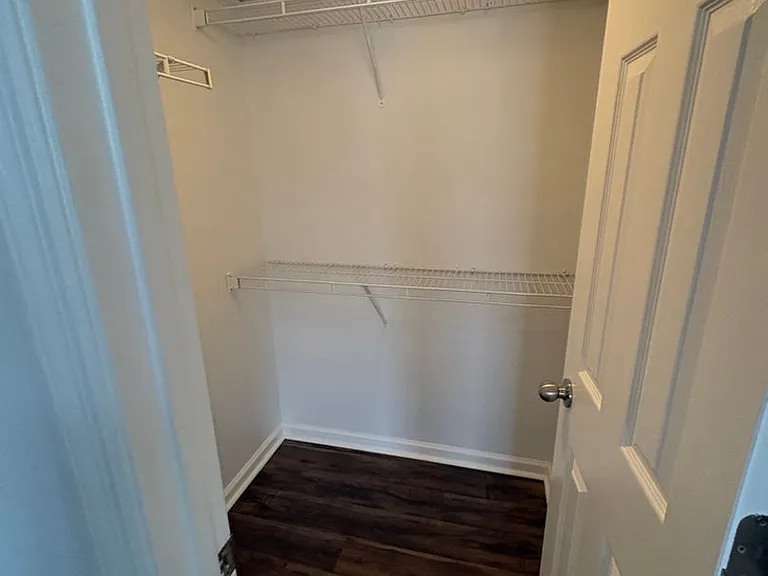 2325 Elliston Pl — Photo 20
