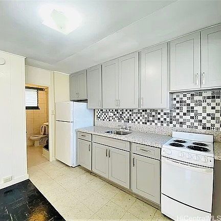 5th image of 2550 Date St