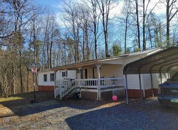 1st image of 90 Hooker Ln