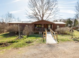 9466 Hickory Ridge Rd, Murphysboro, IL 62966