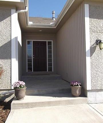 3rd image of 9221 Belton Ct